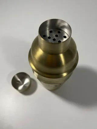 Coctelera Licor 43 Dorada.