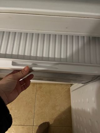 Electrodoméstico nevera Beko blanca