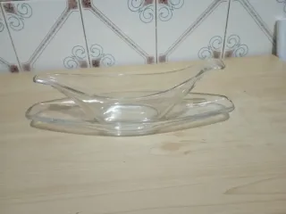 Salsera de cristal