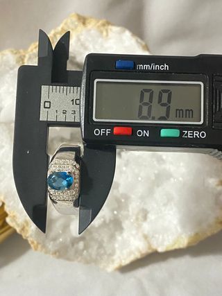 Anillo de plata para hombre con Topacio