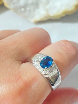 Anillo de plata para hombre con Topacio