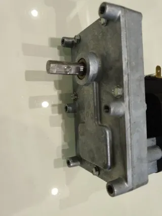 Motorriduttore per stufa a pellet, resistenza, candela