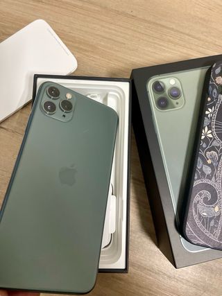 iPhone 11 Pro Max 64GB Verde Oliva