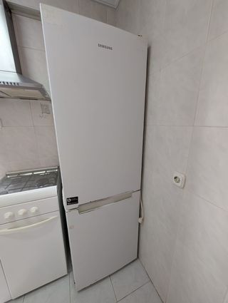Frigorífico Samsung RB31HSR2DWW 306L