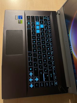 MSI 17 12ª Gen | RTX 3050 | 16GB RAM | 1TB SSD