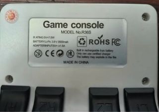 Consola Portátil R36S nueva