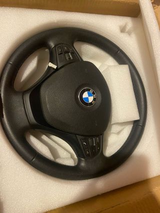 Volante BMW F30
