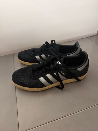 Adidas Samba Zapatillas Negras y Plateadas