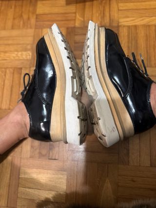 Zapatos Jeffrey Campbell Negros y Beige