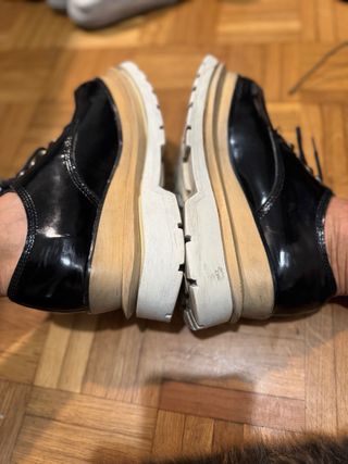 Zapatos Jeffrey Campbell Negros y Beige