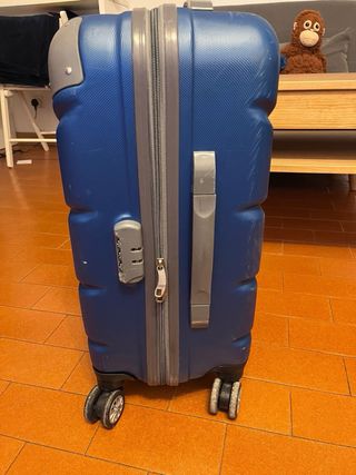 Maleta de cabina azul