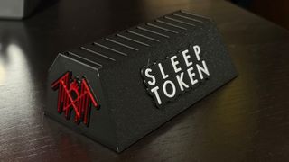 Soporte para 12 púas de guitarra