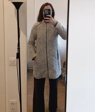 Abrigo jaspeado Stradivarius