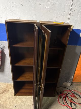 Se regalan armarios de salon