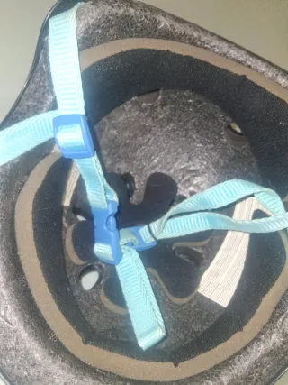 Casco Disney Frozen Morado