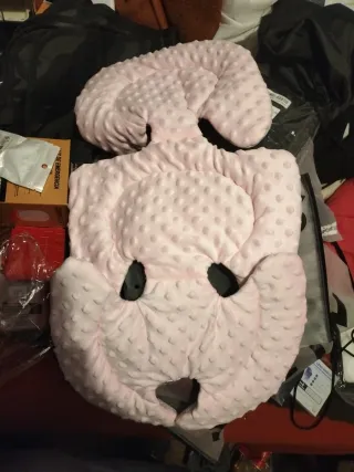 Cojín reductor para silla de bebé rosa