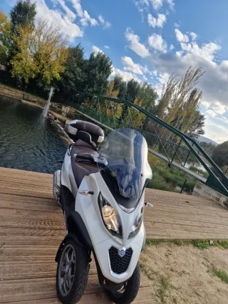 Piaggio MP3 500 business Cilindrada 500 cv43