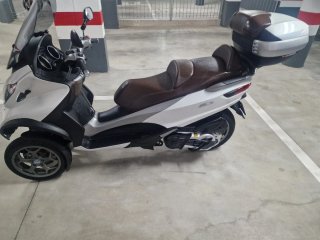 Piaggio MP3 500 business Cilindrada 500 cv43