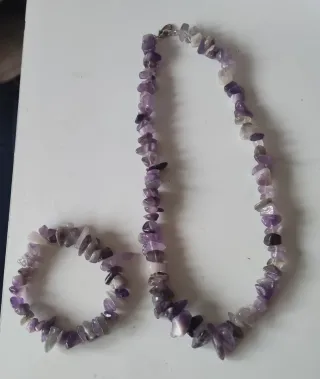 Collares de piedras naturales