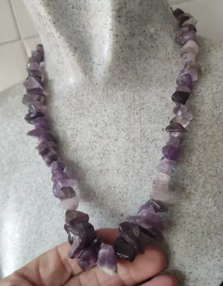 Collares de piedras naturales