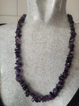 Collares de piedras naturales