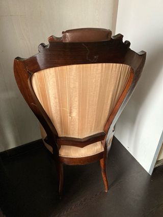 Juego 2 sillas tapizadas madera