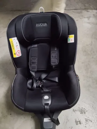 Silla de coche AVONA negra