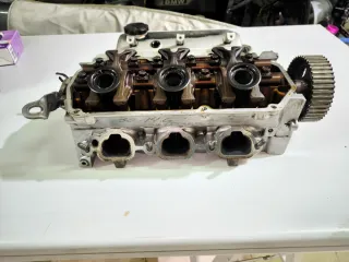 Culata delantera Mitsubishi Galant