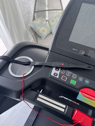 Cinta de correr sportstech , pracricamente nueva