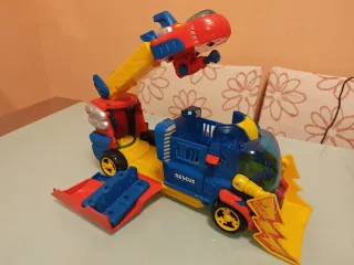 Camión Superthings Rescue Truck
