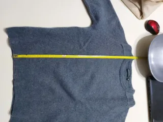 Jersey de lana azul gris encogido