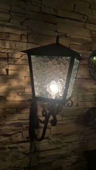 Farol de exterior grande metal y cristal