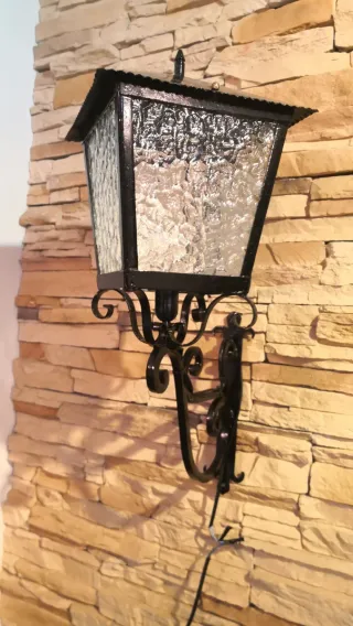 Farol de exterior grande metal y cristal