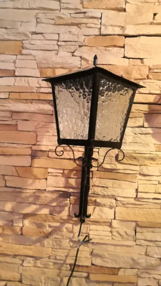 Farol de exterior grande metal y cristal