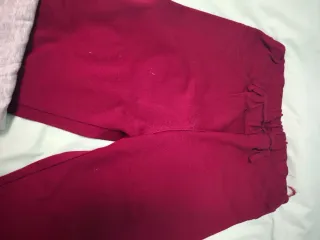 Pantalones premamá negros y grises