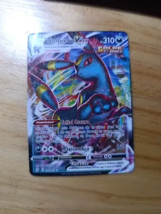Carta Pokémon Umbreon VMAX 310 HP