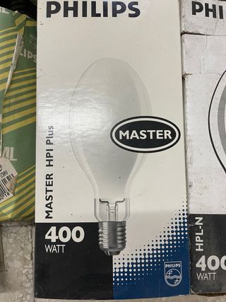 Lámparas Industriales Philips y Sylvania