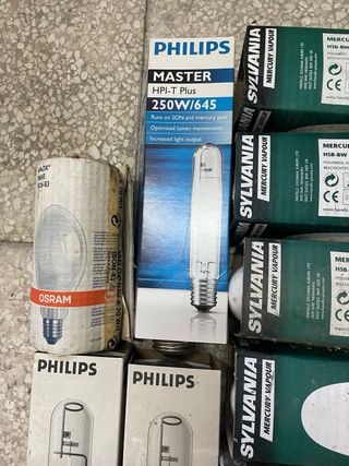 Lámparas Industriales Philips y Sylvania