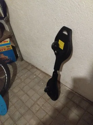 Skate de dos ruedas con diseño