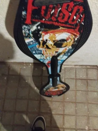 Skate de dos ruedas con diseño