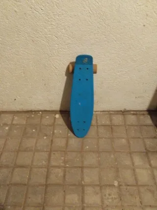 Patineta azul para niños