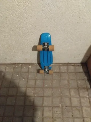 Patineta azul para niños