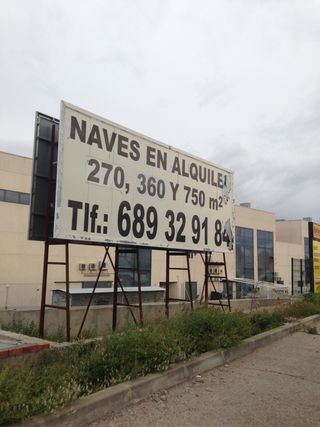 Valla Publicitaria 8x3 Doble