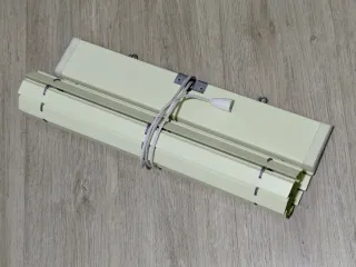 Persiana enrollable de lamas 47x42 cm