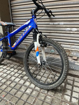 Bicicleta infantil B-PRO 20
