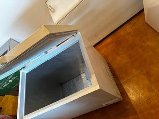 Congelador horizontal.  transporte disponible