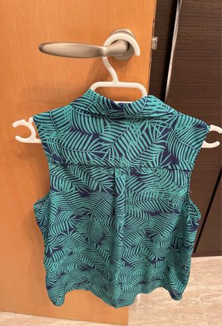 Blusa Stradivarius Hojas Talla S