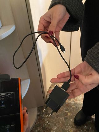 Sony Cyber-shot DSC-RX100 VII + Funda Sony