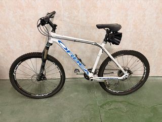 Bicicleta de Montaña Orbea Blanca