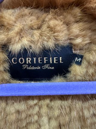 Abrigo Cortefiel visón sintético Talla M